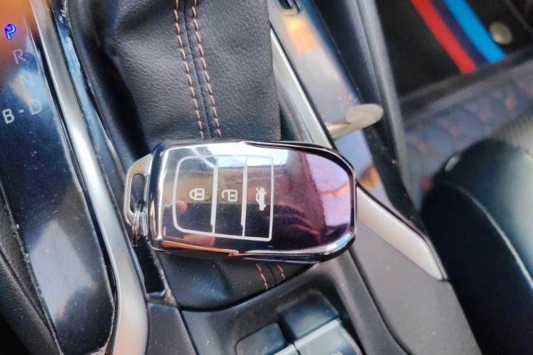 Used Toyota Levin 2023 Smart Electric Hybrid Dual-Engine 1.8L Luxury Edition