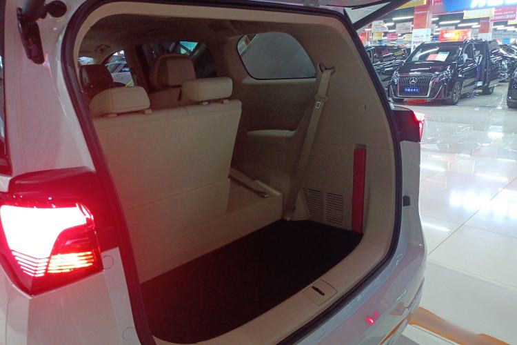 Used Buick GL8 New Energy 2025 Lu Shang Smart Enjoyment Edition 7-Seater