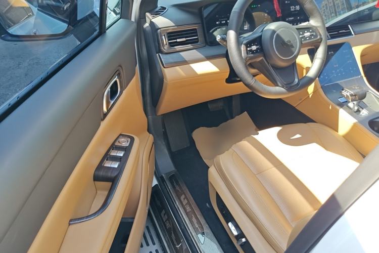 Used Li Auto ONE 2021 Extended-Range 6-Seater Version
