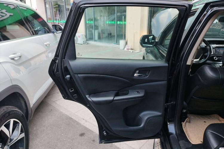 Used Honda CR-V 2016 2.0L two-wheel drive Urban Edition