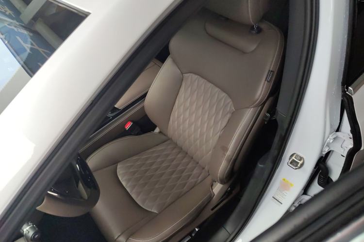 Used BYD Han 2023 EV Champion Edition 605KM Front-Drive Premium Model