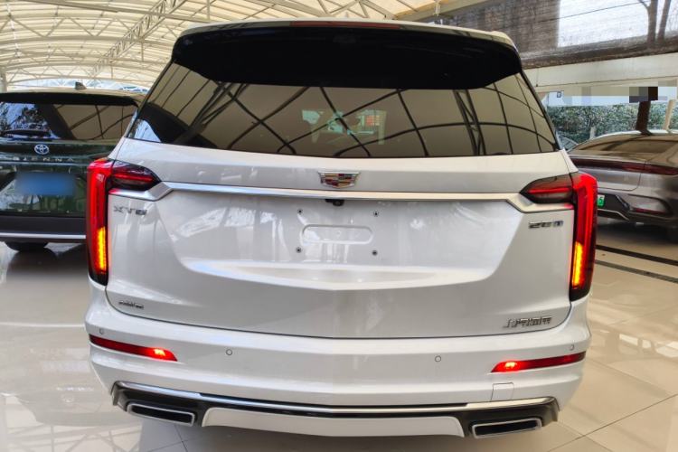 Used Cadillac XT6 2022 2.0T Six-Seater Four-Wheel Drive Luxury Version