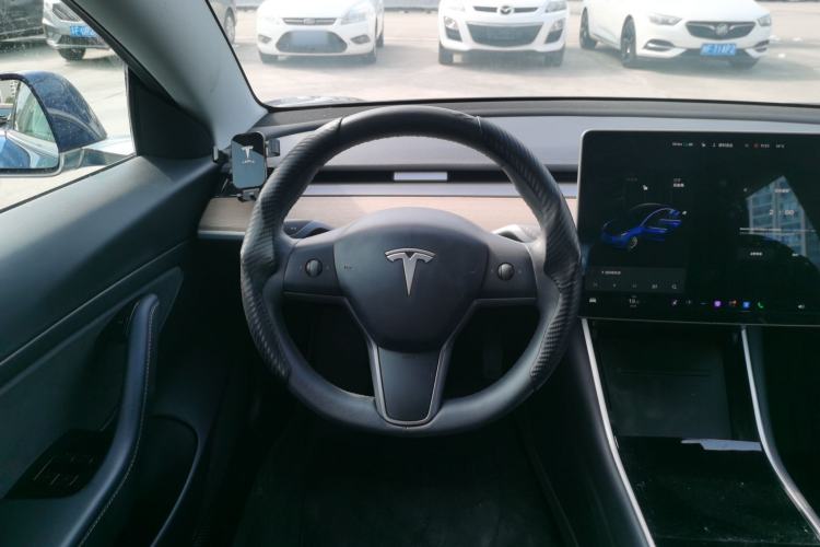 Used Tesla Model 3 2019 Standard Range Rear-Drive Upgraded Version
