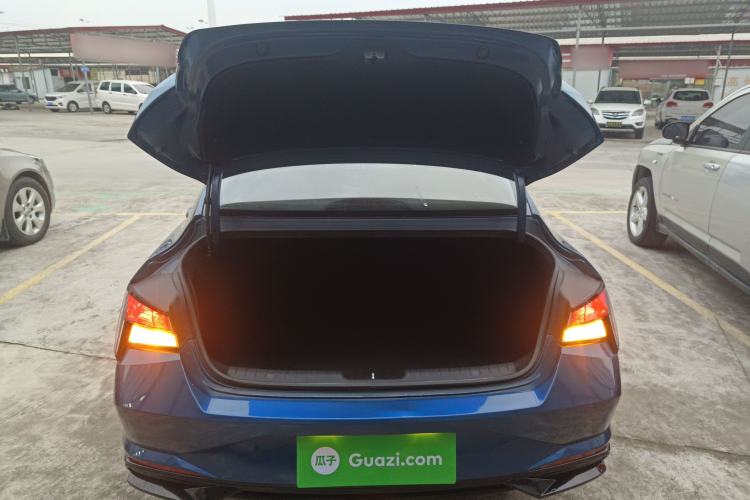 Used Hyundai Elantra 2021 1.5L CVT GLX Elite Edition
