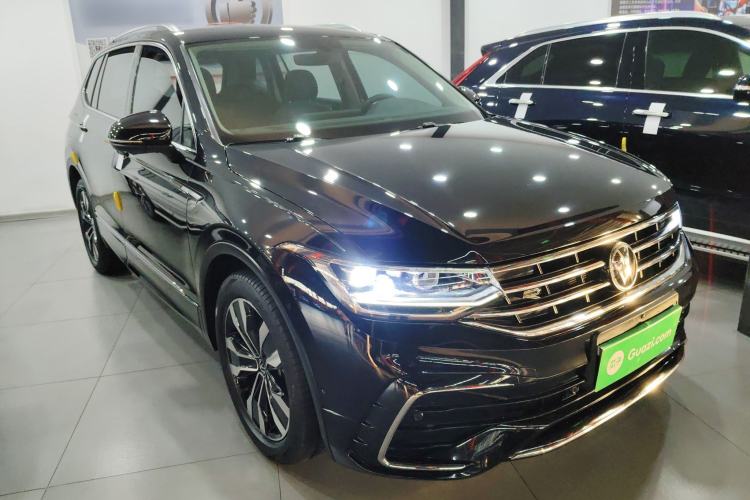 Used Volkswagen Tiguan L 2022 330TSI Automatic Two-Wheel Drive R-Line Enhanced Edition
