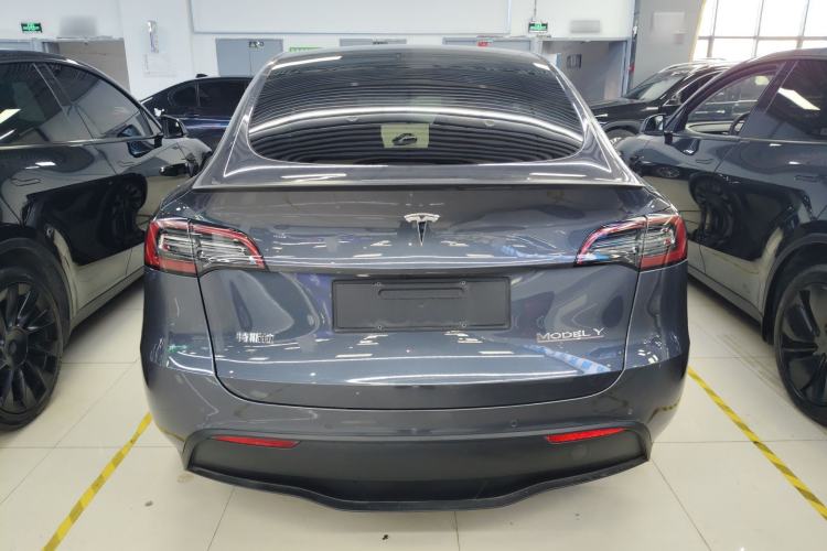 Used Tesla Model Y 2022 Performance High-Performance All-Wheel-Drive Version
