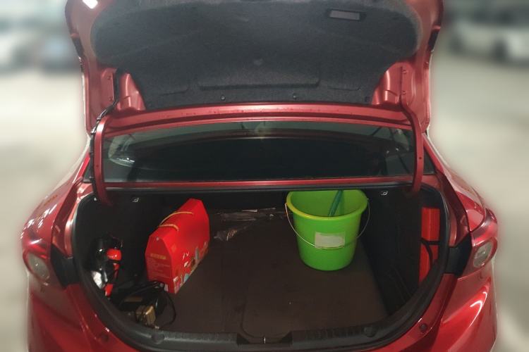 Used Mazda Mazda 3 Axela 2019 Cloud-Controlled Version Sedan 2.0L Automatic Luxury Trim China VI Standard
