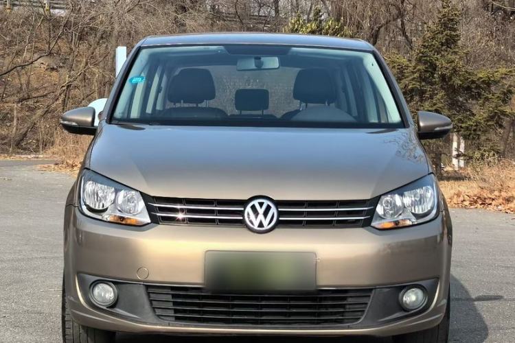 Used Volkswagen Touran 2015 1.4T Manual Fashion Edition 5-Seater
