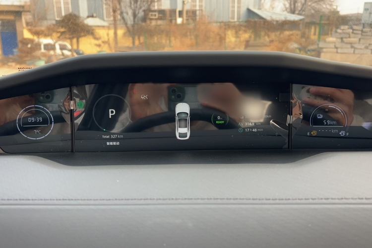 Used Changan UNI-V iDD 2024 Blue Whale Smart Electric iDD 136km Luxury Model