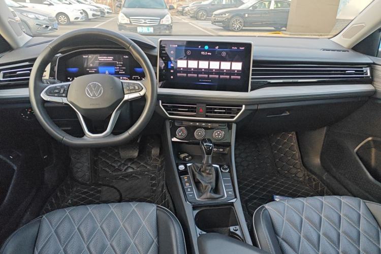 Used Volkswagen Sagitar 2023 300TSI DSG Excellence Edition
