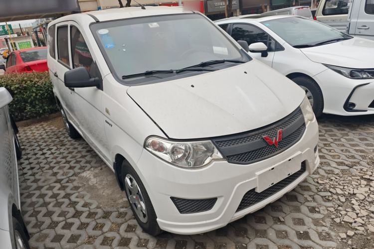Used Wuling Hongguang 2015 1.5L S Basic Version China V Standard
