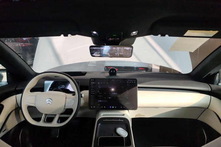 Used Nio ET5T 2025 75 kWh Touring