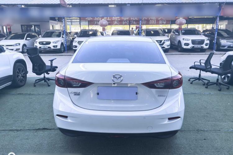 Used Mazda Mazda 3 Axela 2017 Sedan 1.5L Automatic Luxury Model Emission Standard China V
