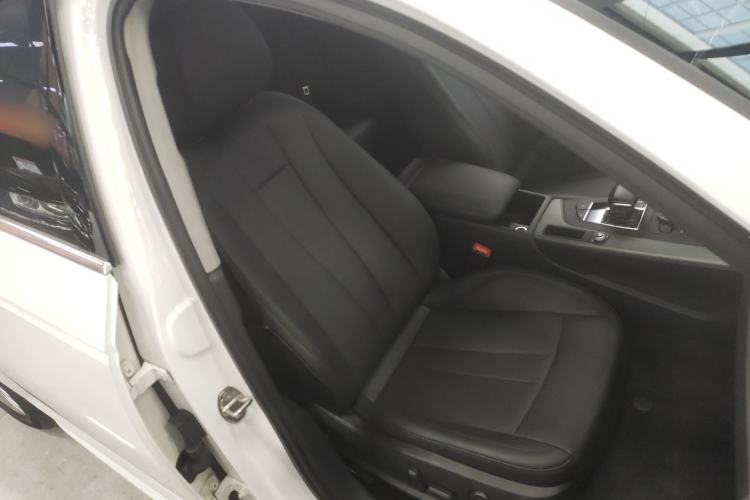 Used Audi A4L 2019 40 TFSI Ambition China VI