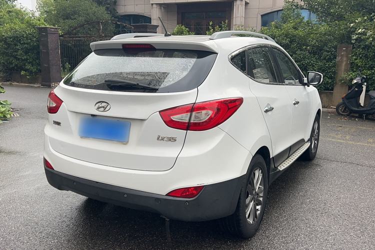 Used Hyundai ix35 2013 2.0L Automatic Two-Wheel Drive Smart GLS China IV Standard
