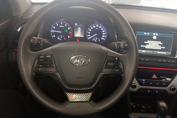 Used Hyundai Elantra 2016 1.6L Automatic ZhiXuan – Elite Version
