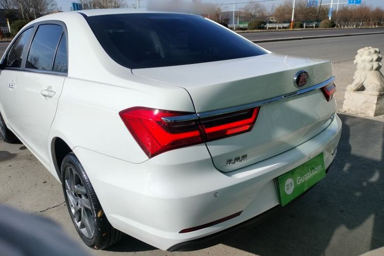 Used BYD Qin New Energy 2019 High-Range Luxury Model