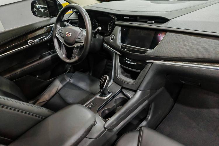 Used Cadillac XT5 2018 28T Four-Wheel Drive Luxury Model
