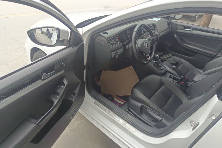 Used Volkswagen Sagitar 2018 280TSI DSG Ignite Edition
