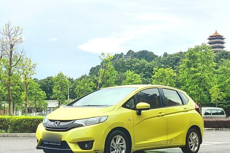 Used Honda Fit 2016 1.5L LXS CVT Comfort Sunroof Version
