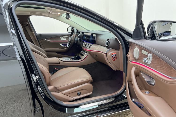 Used Mercedes-Benz E-Class 2022 E 300 L Luxury Model
