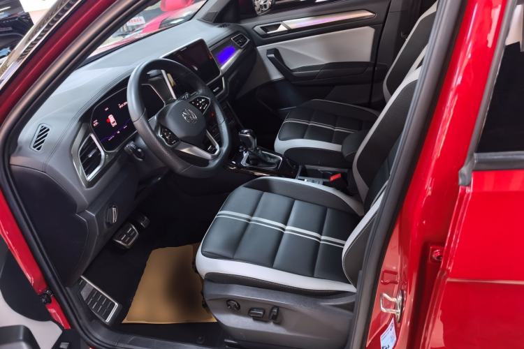 Used Volkswagen T-ROC 2023 300TSI DSG Two-Wheel-Drive Chen Guang Edition