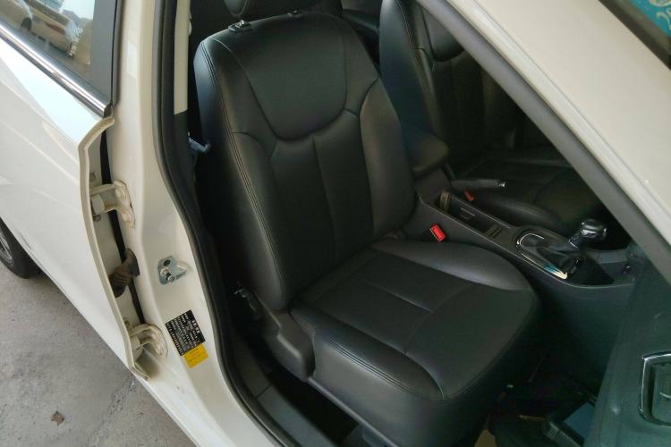 Used Roewe 360 2017 1.5L Automatic Luxury Edition
