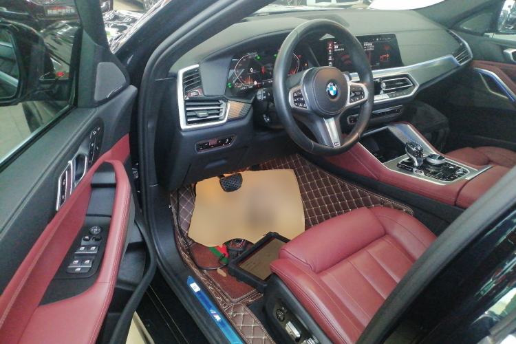 Used BMW X6 2022 xDrive40i Luxury Edition M Sport Package
