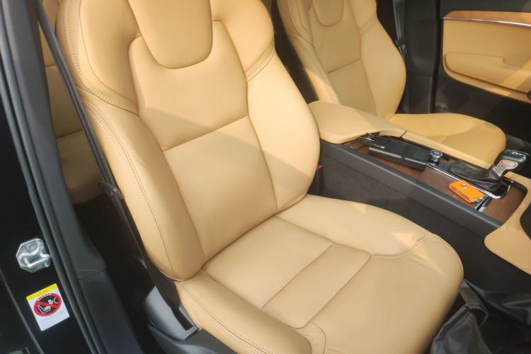 Used Volvo XC90 2018 T6 Zhiya Edition 7-seater
