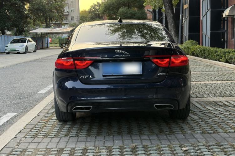 Used Jaguar XFL 2020 XFL 2.0T P200 Two-Wheel-Drive Rally Flag Edition
