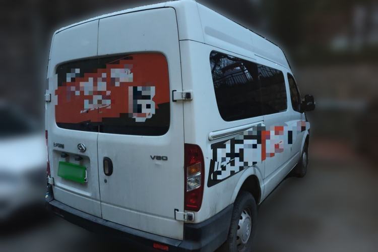 Used SAIC MAXUS Xintu V80 2019 2.5T Classic Edition 6-Speed Manual – Aoyuntong Modified Version Short Wheelbase Mid-Height Roof 5/6 Seats