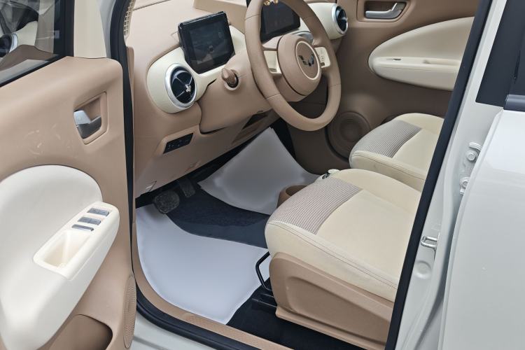 Used Wuling Hongguang MINIEV 2025 Four-Door Version Premium Edition
