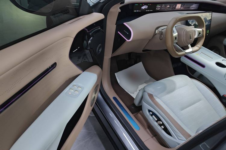 Used  07 2024 Pro+ Range-Extended Edition
