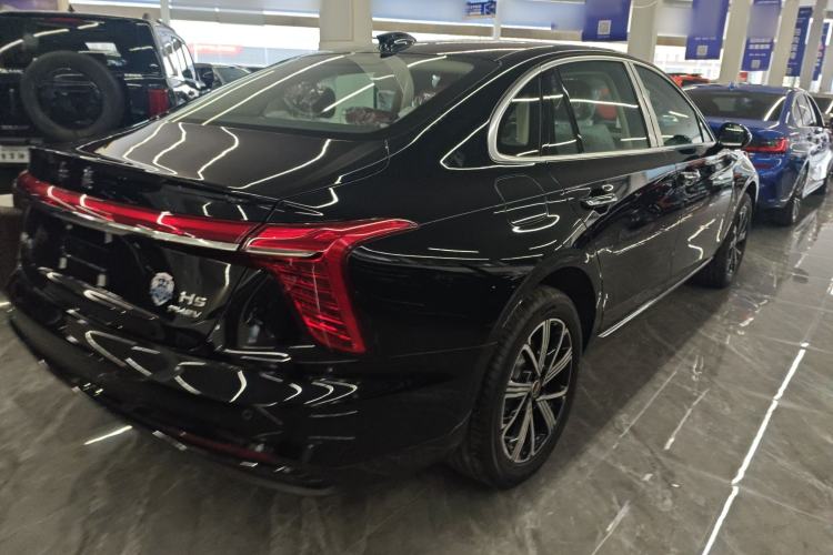 Used Hongqi H5 PHEV 2025 130 Super Hybrid Version
