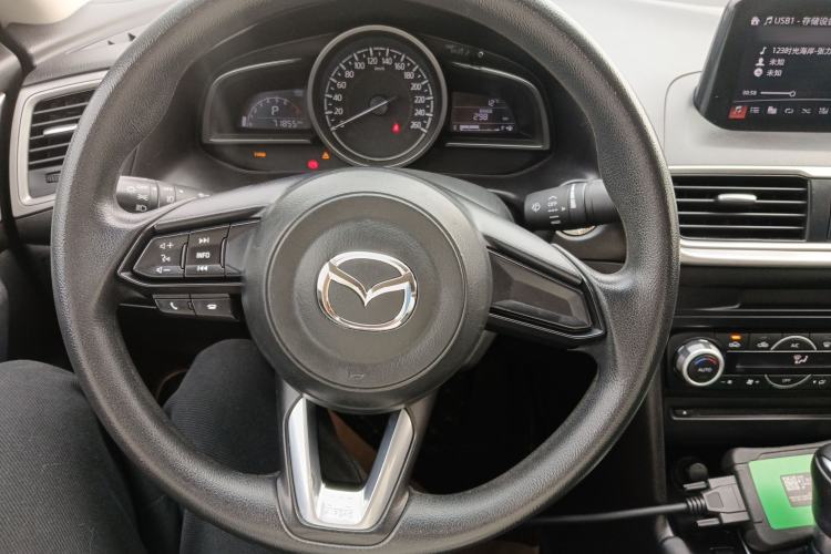 Used Mazda Mazda 3 Axela 2019 Cloud-Controlled Version Sedan 1.5L Automatic Luxury Trim China V Standard
