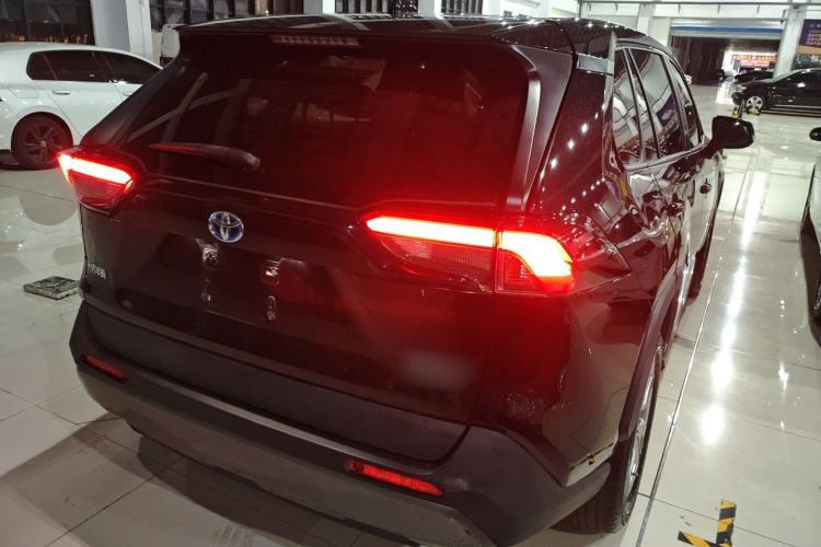 Used Toyota RAV4 2020 Dual-Engine 2.5L E-CVT Two-Wheel Drive Elite Edition
