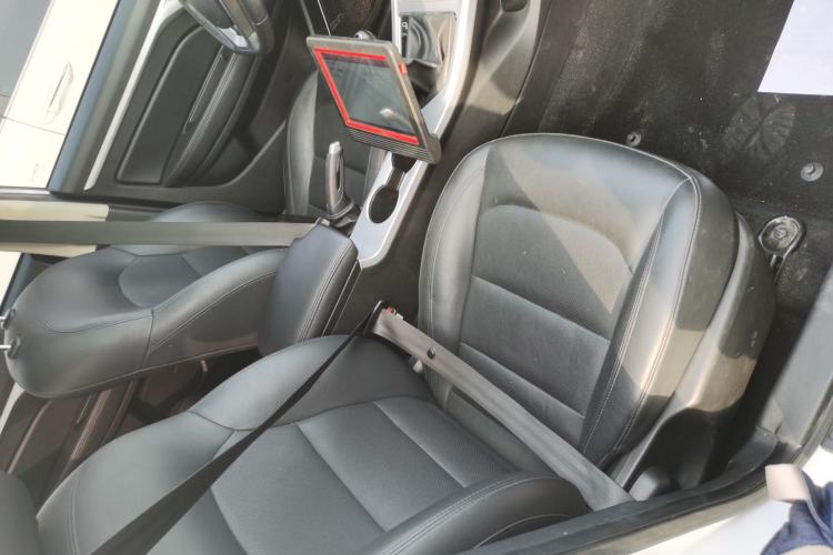 Used Geely Auto Vision 2019 Upgraded Model 1.5L Manual Luxury Version China V Standard
