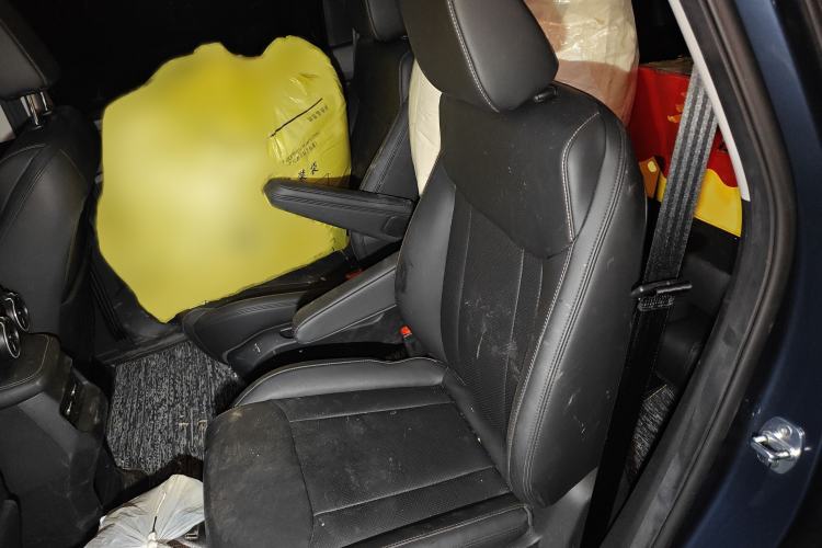 Used Wuling Jiachen 2022 1.5L Manual Comfort Edition
