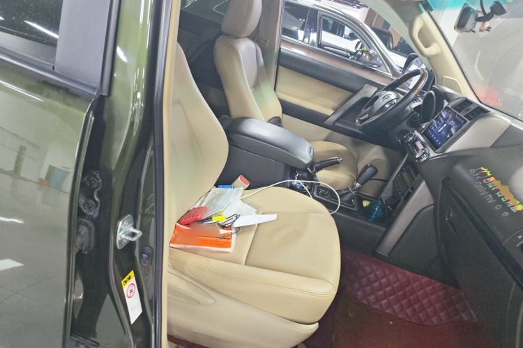 Used Toyota Prado 2013 2.7L Automatic Low-Power Version Middle East Edition
