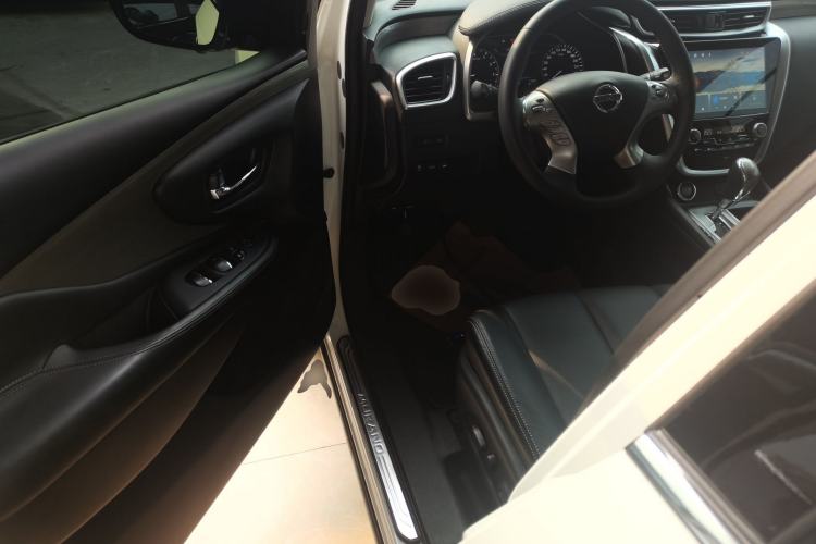 Used Nissan Murano 2021 2.5L XL Two-Wheel Drive Smart Connect Luxury Edition
