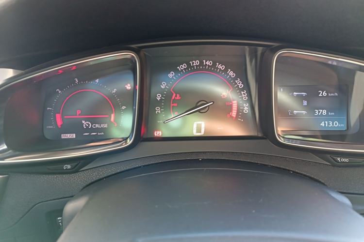 Used  5 2013 1.6T Elegant Edition THP200
