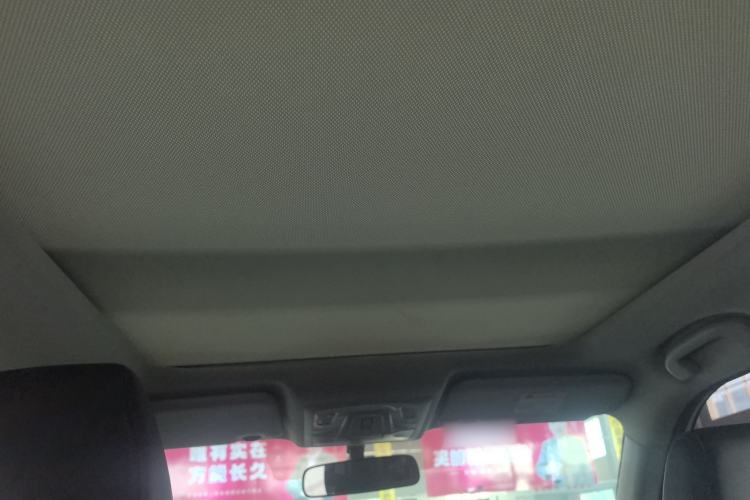 Used Venucia T60 2020 1.6L CVT Smart Drive Version China VI Standard
