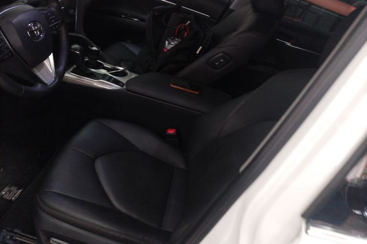 Used Toyota Camry 2019 Revised Version Dual-Engine 2.5 HG Luxury Edition