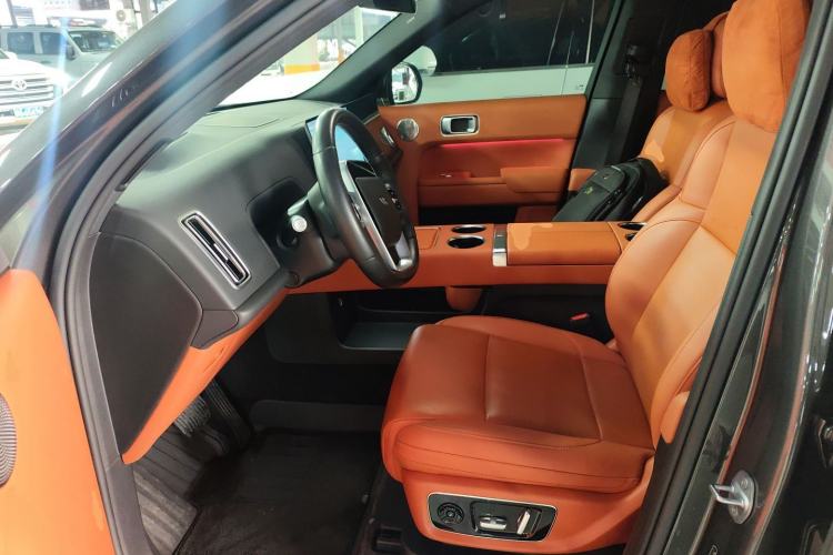 Used Li Auto L9 2024 Ultra Model
