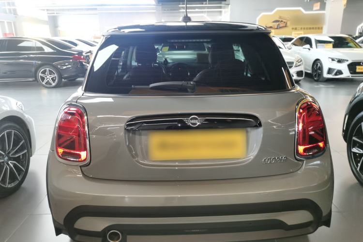 Used  MINI 2022 Updated 1.5T COOPER Classic Edition
