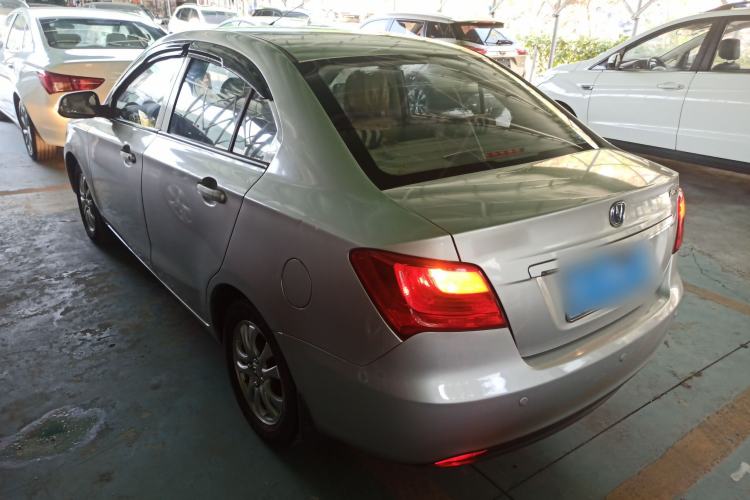 Used Changan Alsvin V3 2012 1.3L Manual Luxury Version China IV Standard