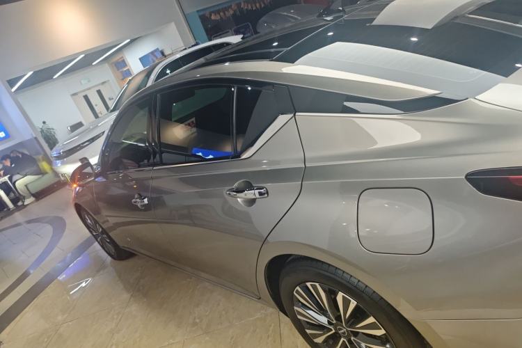 Used Nissan Teana 2022 2.0L XL-TLS Enjoyment Edition
