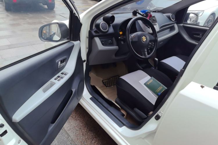 Used Suzuki Alto 2013 1.0L Automatic Luxury Model