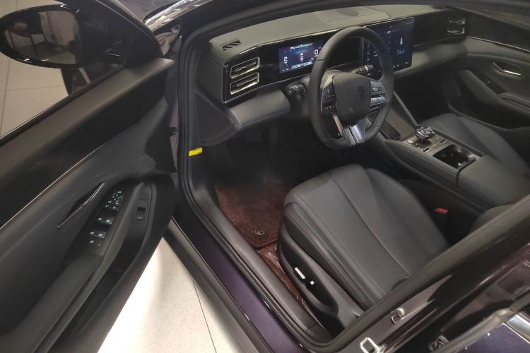 Used BYD Qin L 2024 DM-i 120KM Beyond Model