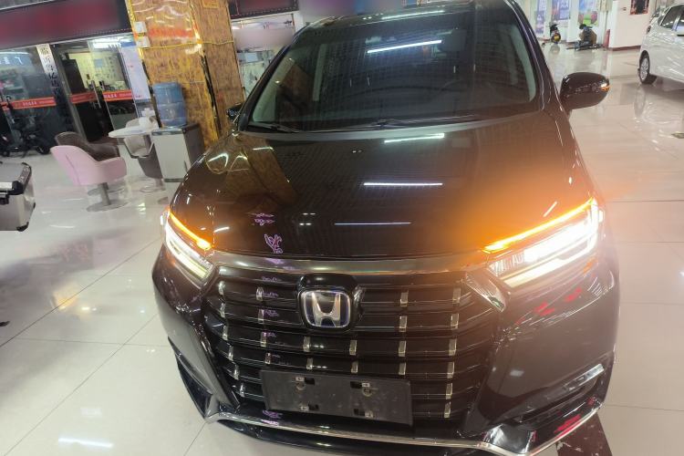 Used Honda Elysion 2022 2.0L eHEV Luxury Edition
